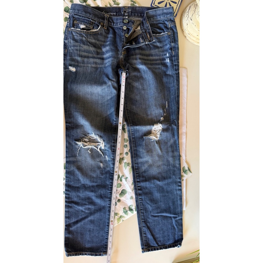 Ann Taylor Loft Boyfriend Jeans Distressed Ripped Blue Denim Button Fly Size 6 - Picture 7 of 12